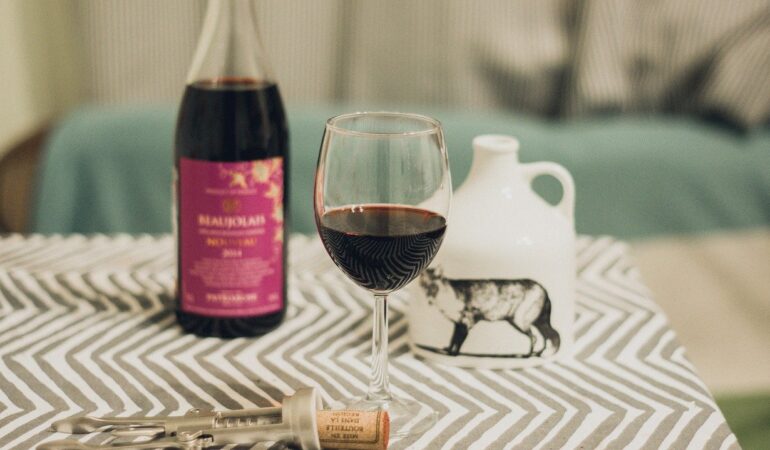 Le beaujolais nouveau est le premier des vins primeurs